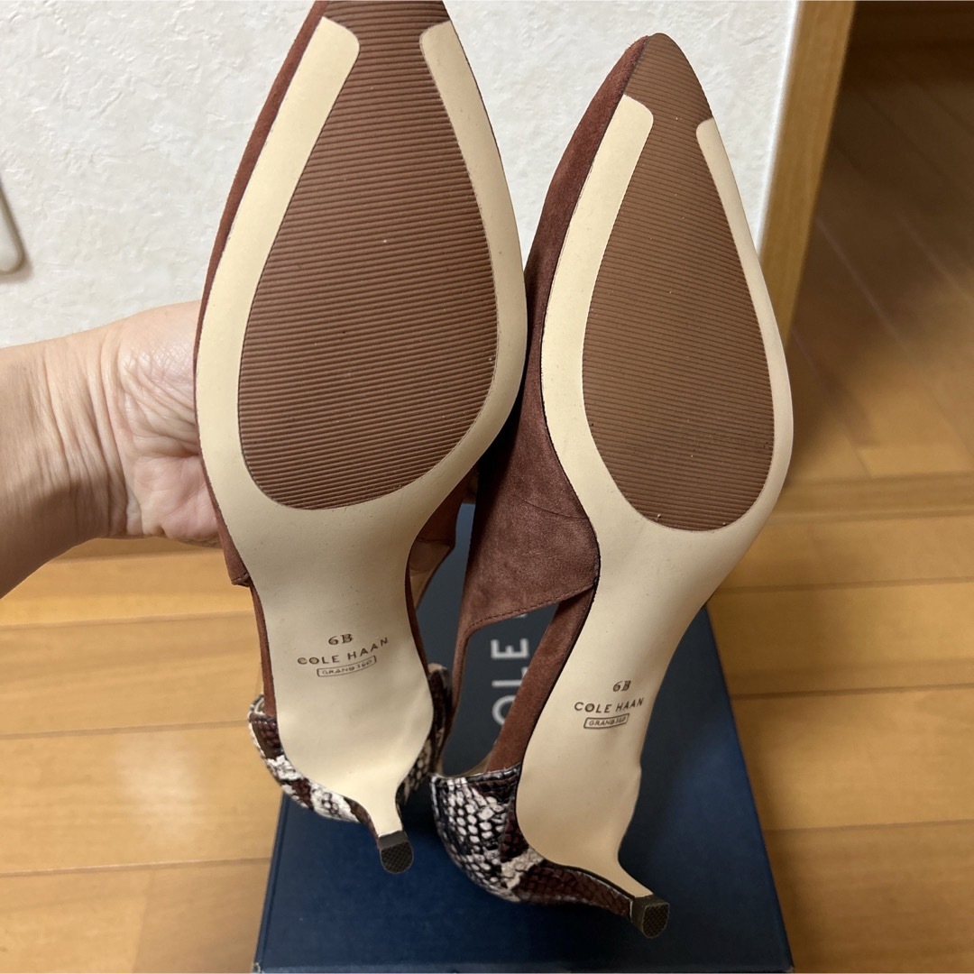 新品未使用・美品　コールハーン COLEHAAN パンプス 24.5cm