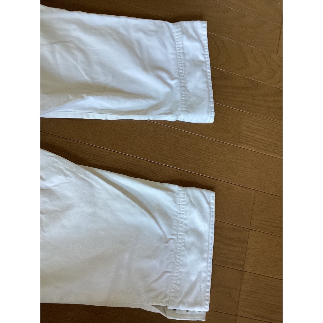 大きいサイズ　　　白　膝丈パンツ　　ズボン レディースのパンツ(その他)の商品写真