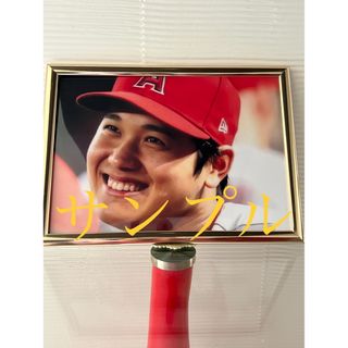 メジャーリーグベースボール(MLB)の大谷翔平　試合中では見せない笑顔！説明↓最後まで是非！フレームゴールドA4写真(記念品/関連グッズ)