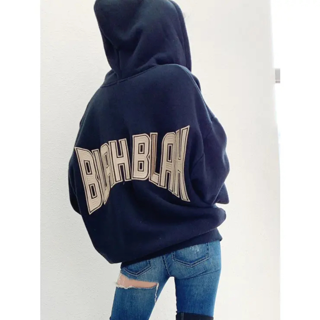 GYDA(ジェイダ)の【美品】GYDA BLAH BLAH  ZIP UP スウェットパーカー レディースのトップス(パーカー)の商品写真