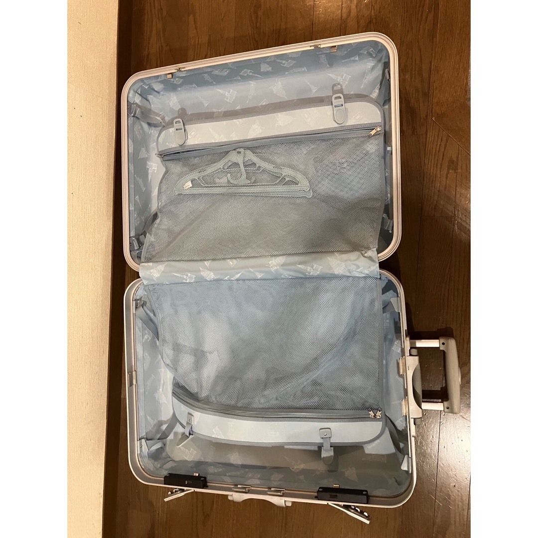 美品キャリーバッグ レディースのバッグ(スーツケース/キャリーバッグ)の商品写真