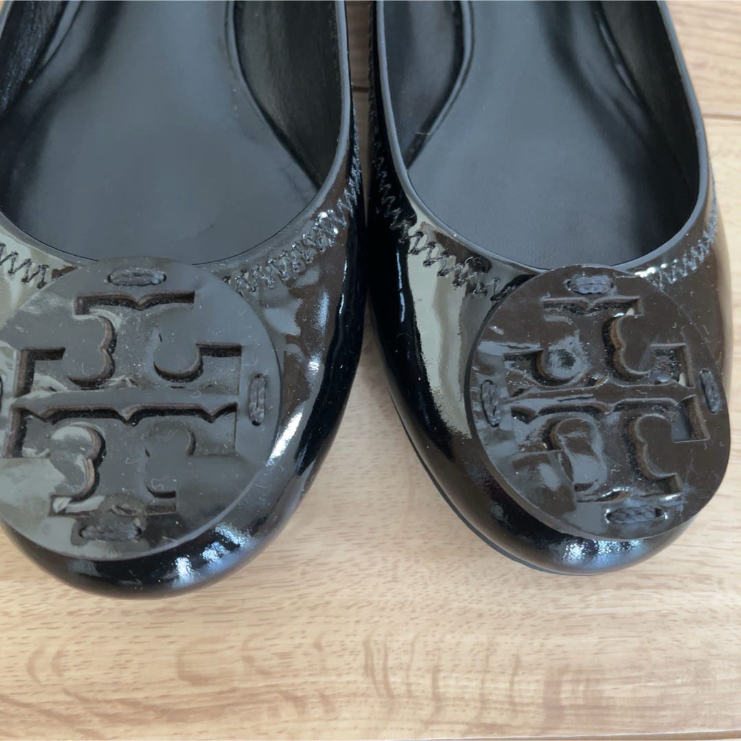 美品 toryburch トリーバーチ フラットシューズ 黒