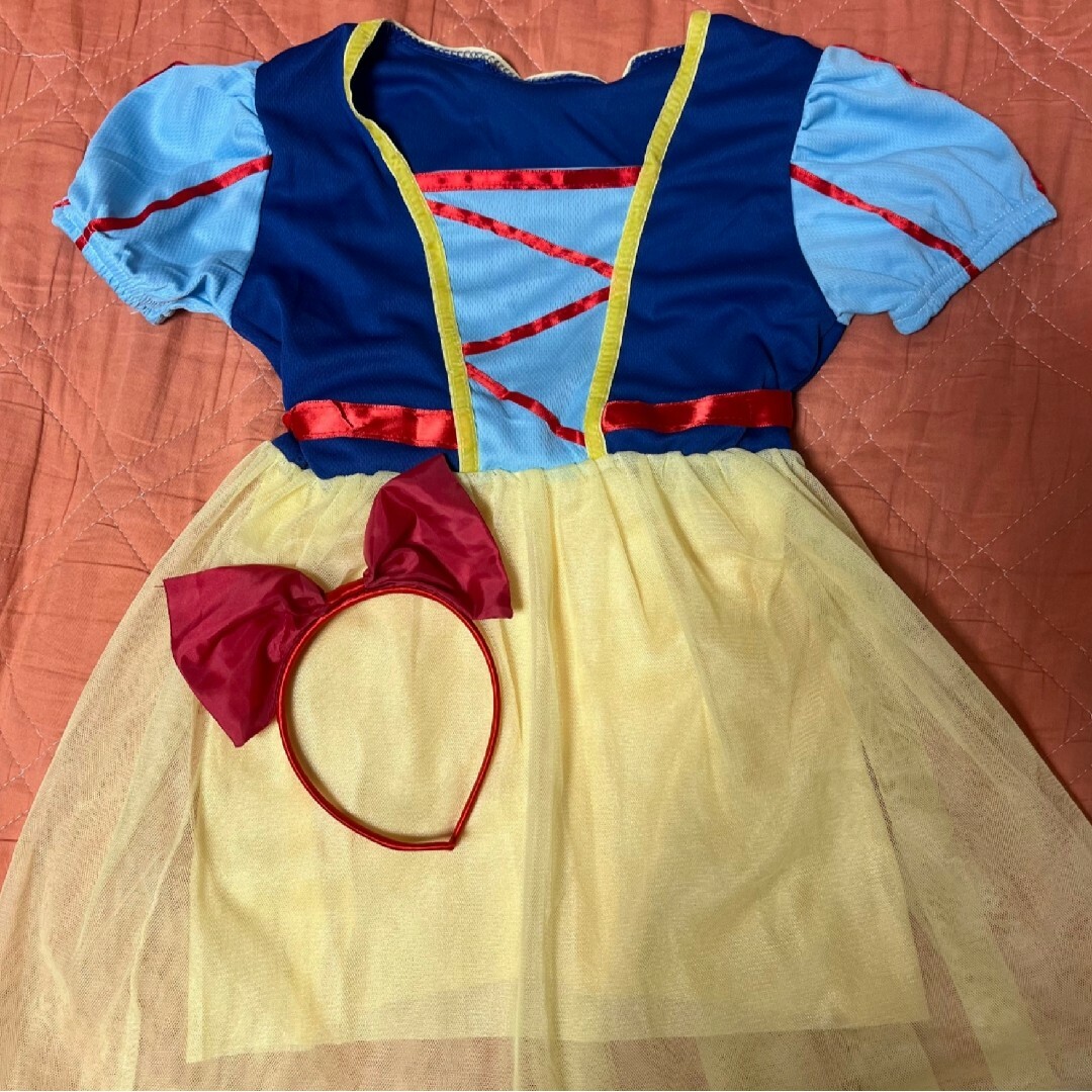 ハロウィン　キッズコスプレ　白雪姫　かわいい　衣装　プレゼント　コスプレ エンタメ/ホビーのコスプレ(衣装)の商品写真
