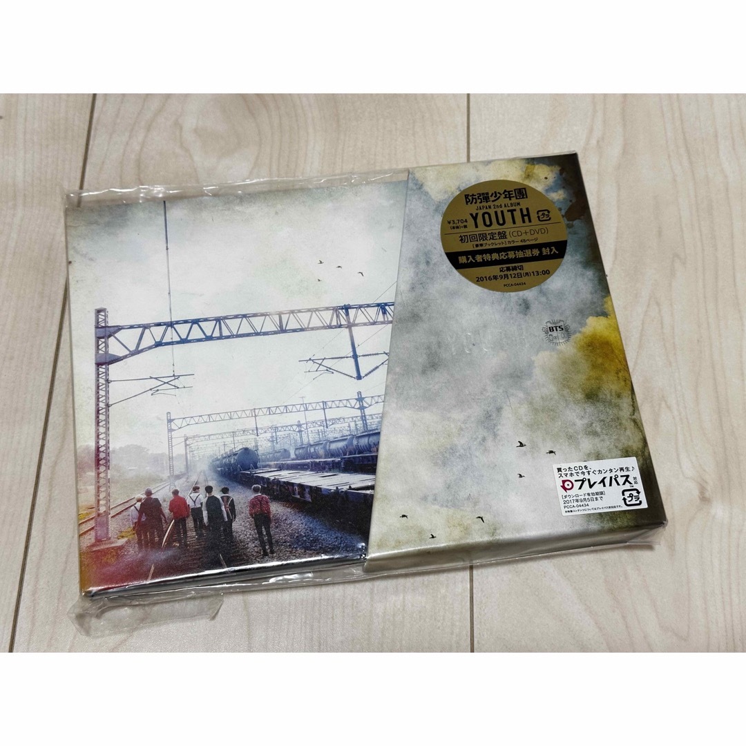 YOUTH CD DVD 初回限定版 エンタメ/ホビーのCD(K-POP/アジア)の商品写真