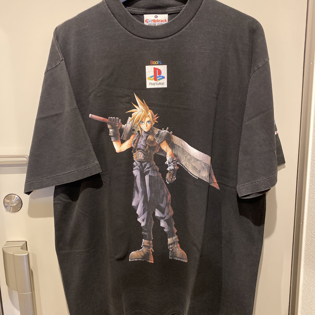 ファイナルファンタジー7 クラウド FINAL FANTASY FF  Tシャツ