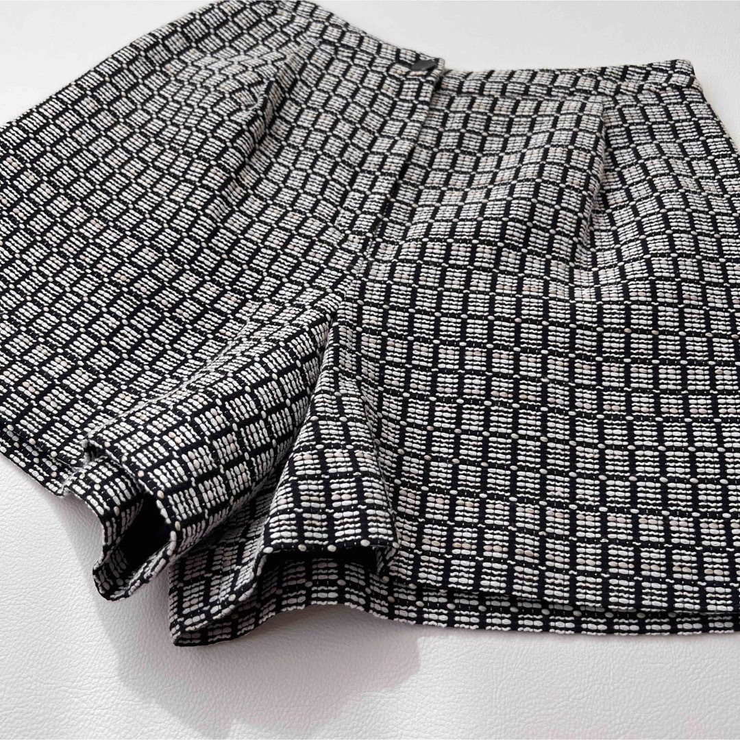 美品 Rene ルネ ツイードショートパンツ ボトムス-