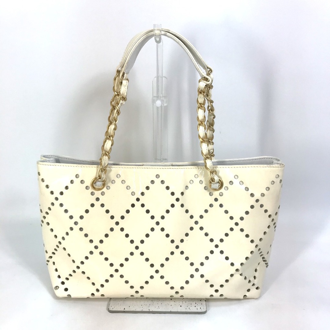 CHANEL - シャネル CHANEL パンチング CC ココマーク ポーチ付き W