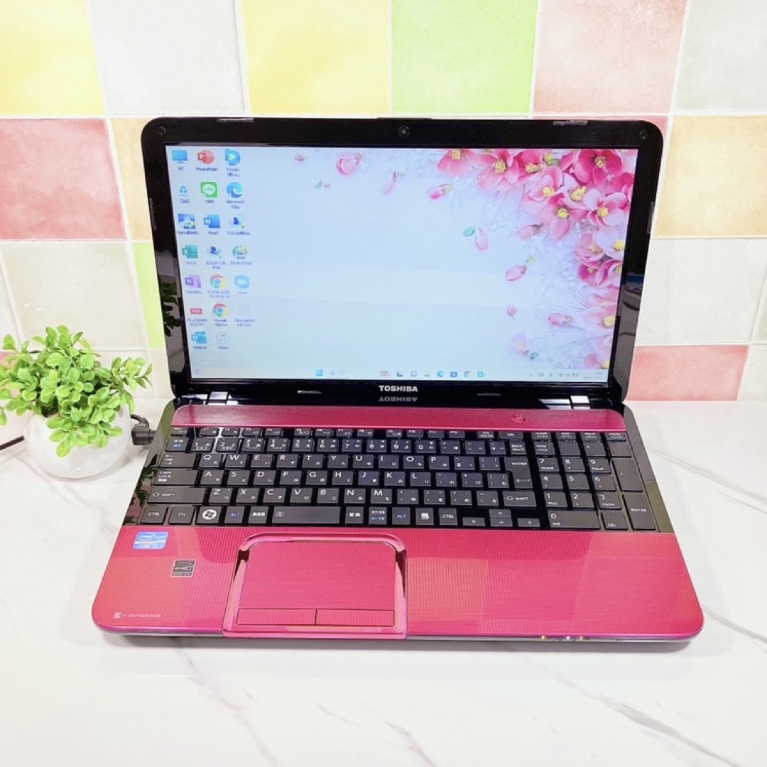 大容量SSD&メモリ8GB✨すぐ使えるかわいいピンクノートパソコン 大容量SSD&メモリ8GB✨すぐ使えるかわいいピンクノートパソコン