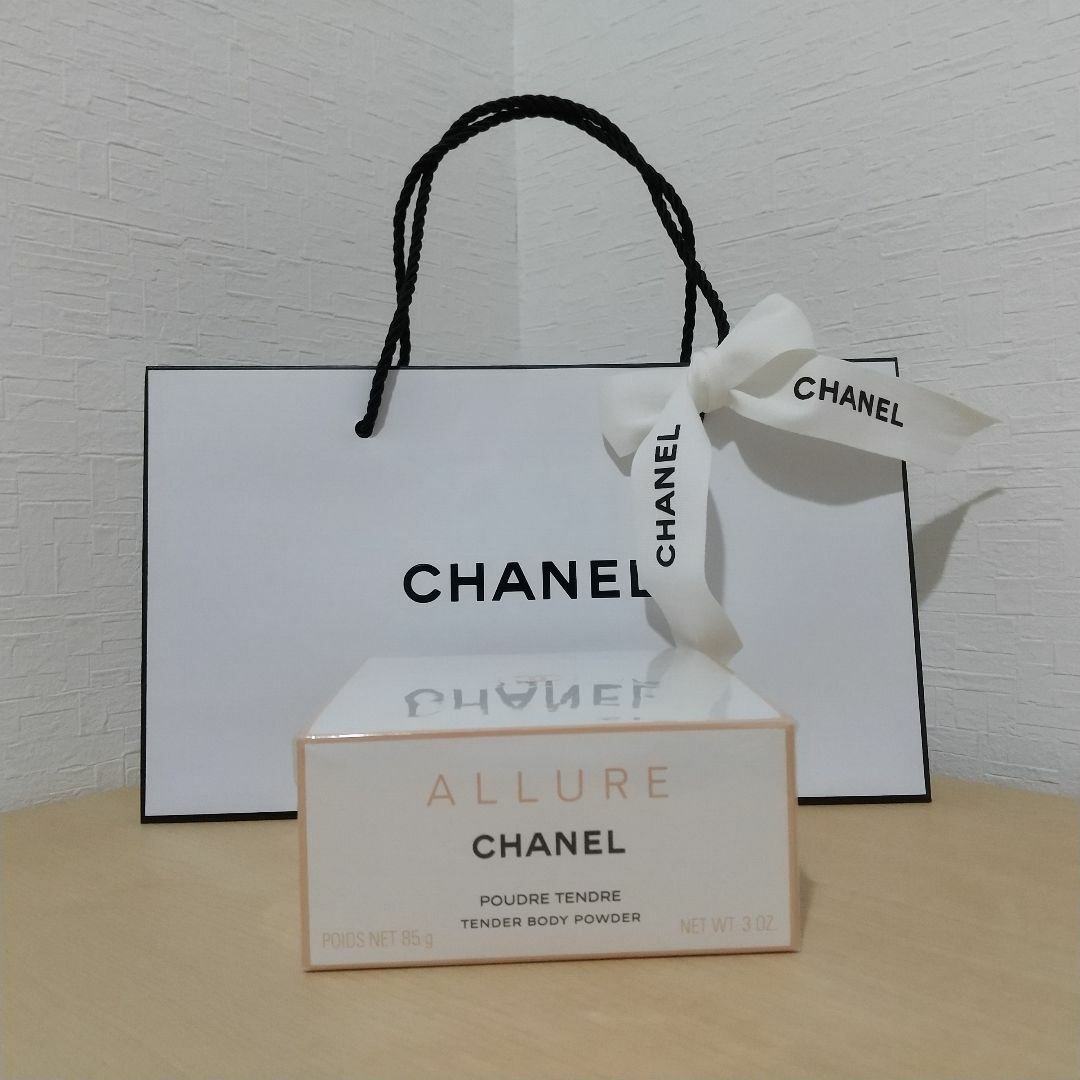 CHANEL(シャネル)のシャネル アリュール ボディパウダー  バスパウダー コスメ/美容のボディケア(ボディパウダー)の商品写真