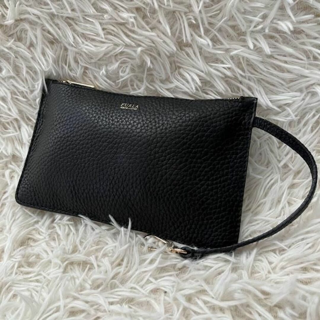 極美品 FURLA レザー ダフネ 2WAY ショルダーバッグ 黒 巾着