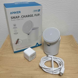 アンカー(Anker)の【美品】623 Magnetic Wireless Charger(バッテリー/充電器)