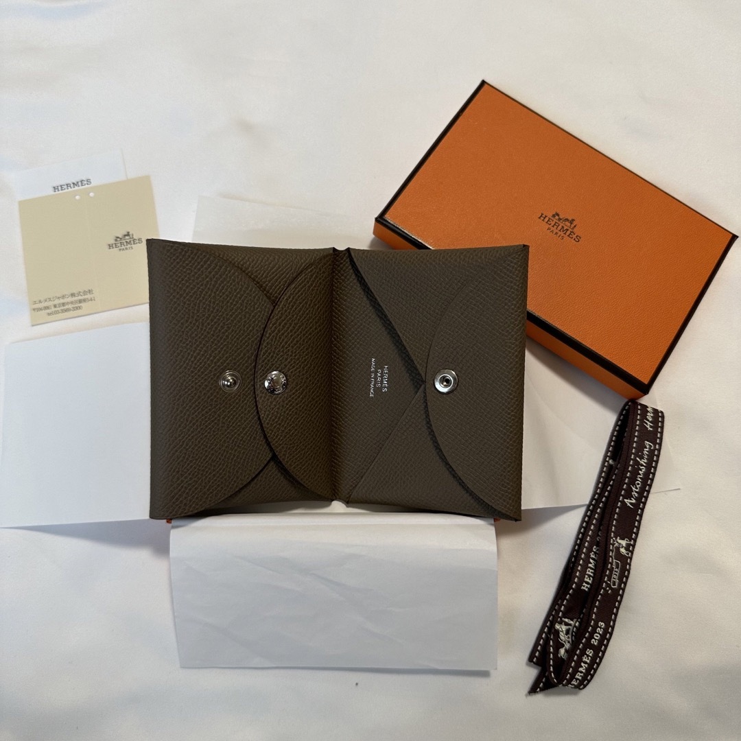 Hermes - HERMES エルメス カルヴィデュオ エトゥープ エプソンの通販