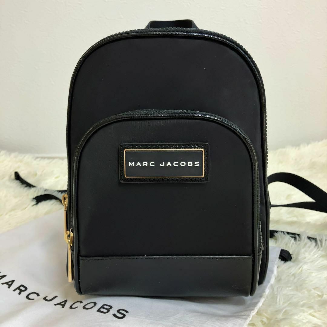 極美品 マークジェイコブス ナイロン バックパック ロゴ プレート ロゴプレート