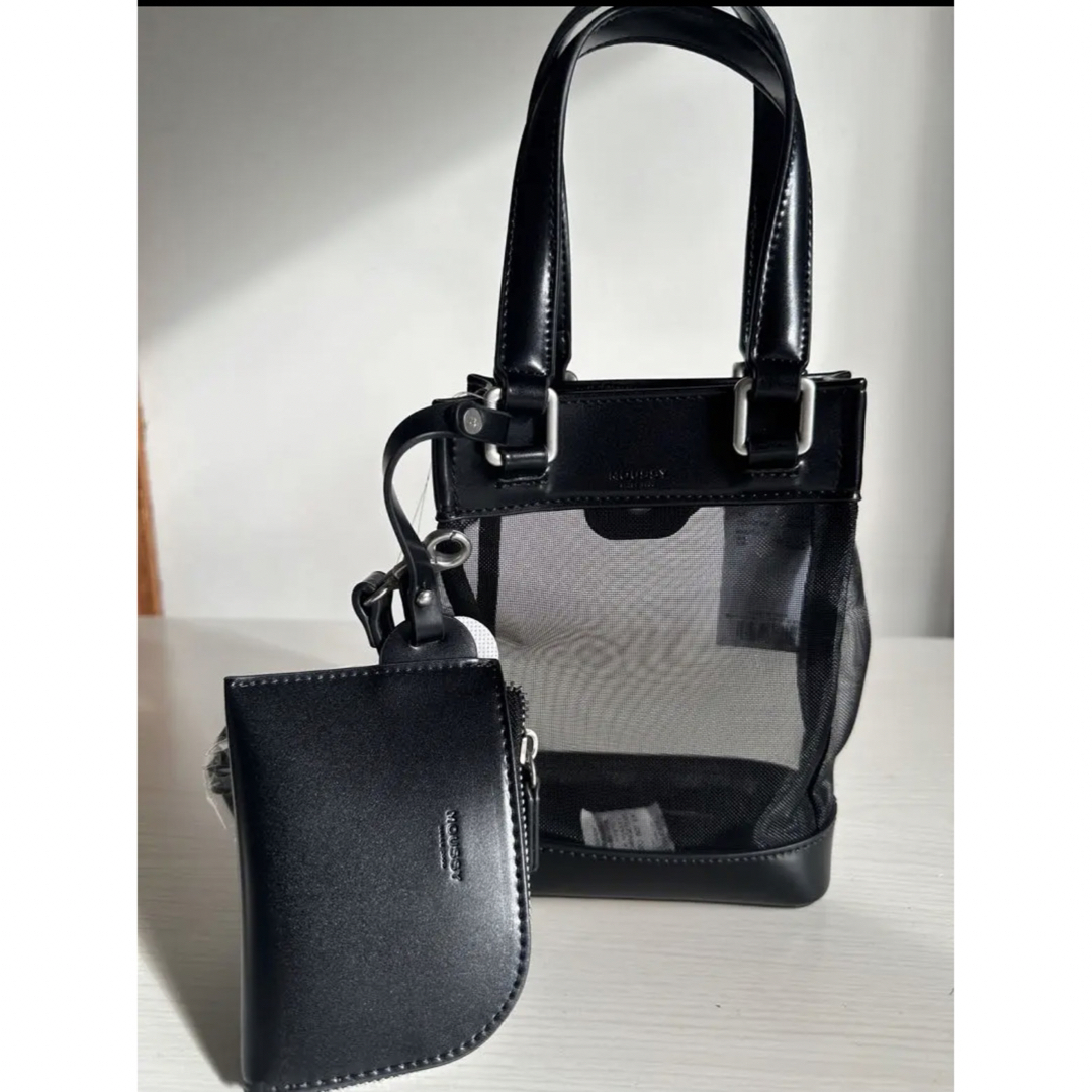 moussy(マウジー)の【最終値下げ】moussy ノベルティー　MESH MINI HAND BAG メンズのバッグ(ショルダーバッグ)の商品写真