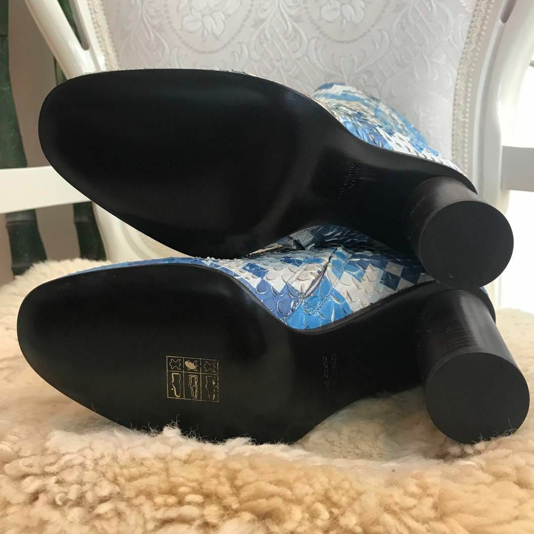 ☆未使用品☆ANYA HINDMARCH ブーツ パイソン ブルーxホワイト ☆未使用品☆ANYA HINDMARCH ブーツ パイソン ブルーxホワイト
