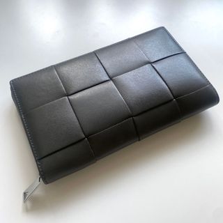 【美品】ボッテガBOTTEGA VENETA 長財布マキシイントレチャートグレー