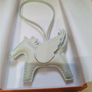 エルメス バッグチャームの通販 1,000点以上 | Hermesのハンドメイドを
