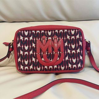 ミュウミュウ コラボの通販 37点 | miumiuを買うならラクマ