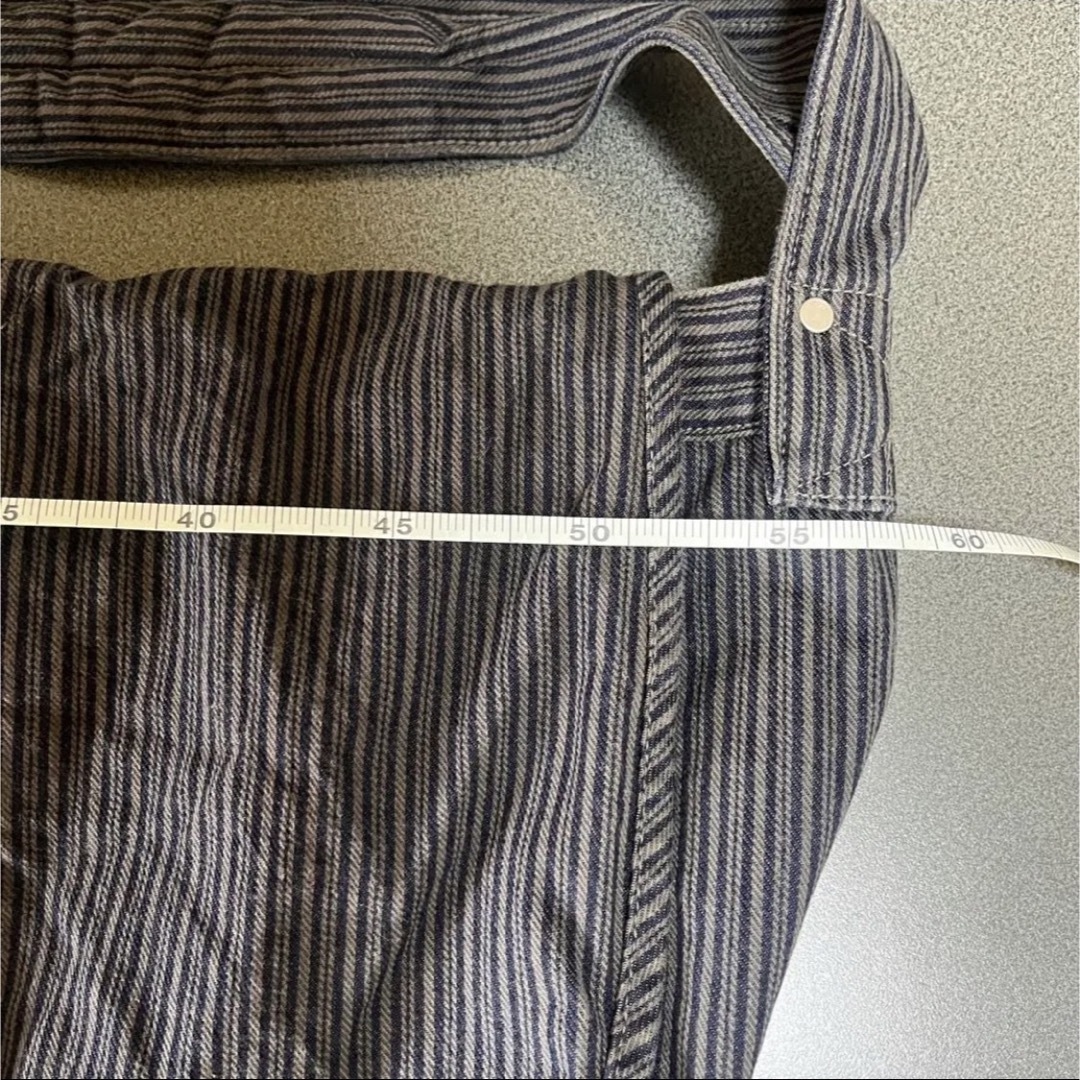 ほぼ未使用 トロフィークロージング ニュースペーパーバック