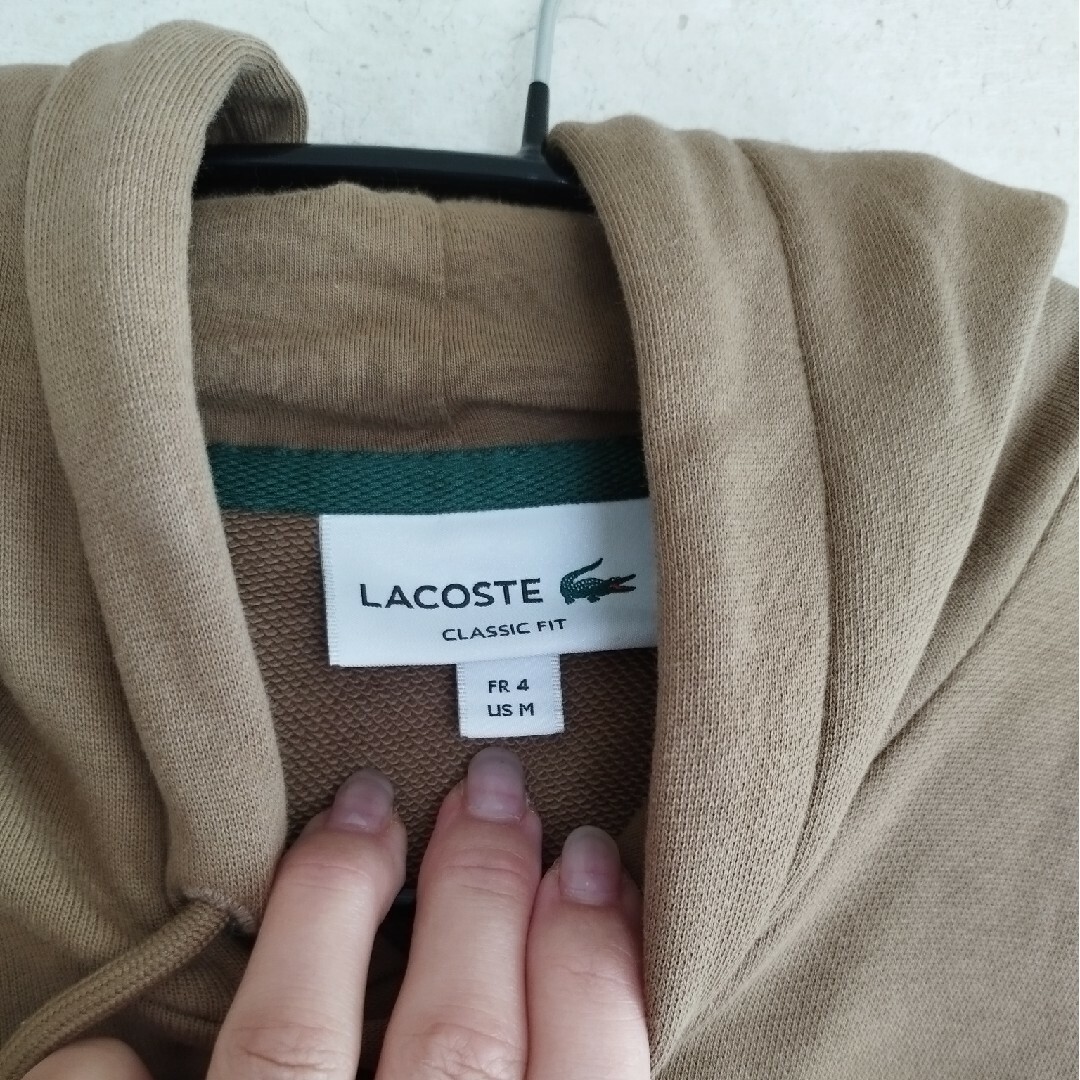 LACOSTE(ラコステ)の⚠️くうちゃん様専用⚠️LACOSTE ラコステ 🐊パーカー キャメル メンズのトップス(パーカー)の商品写真