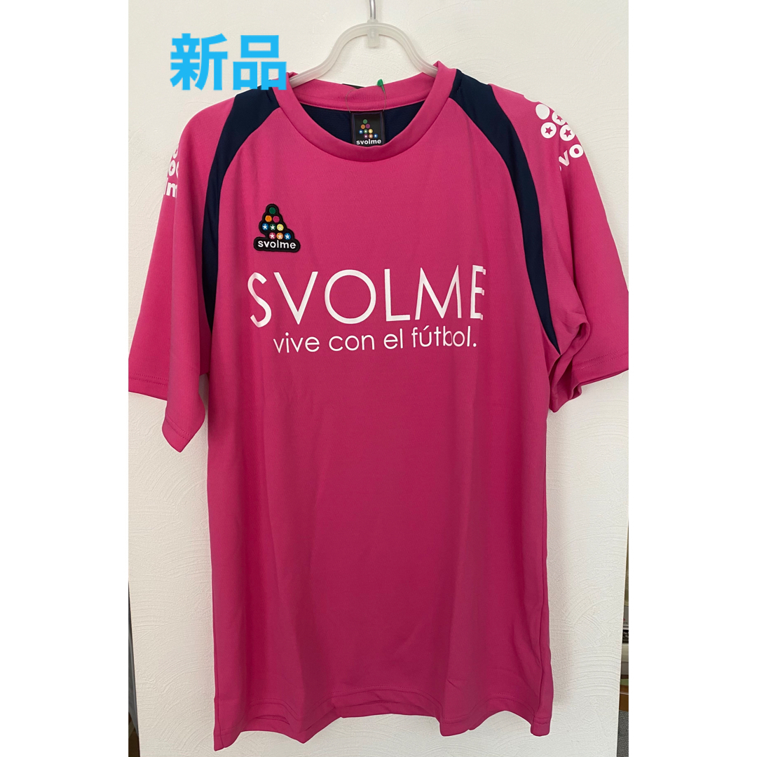 Svolme(スボルメ)のスボルメ ピンクプラシャツ Ｌ 半袖　新品 未使用 紙タグ付き スポーツ/アウトドアのサッカー/フットサル(ウェア)の商品写真