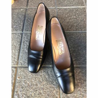 姫嬢サマ専用 PRADA パンプス-