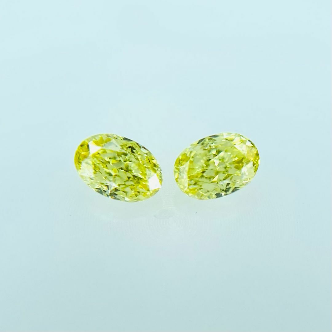 FANCY INTENSE YELLOW 0.107ct＆0.111ct/OV 2