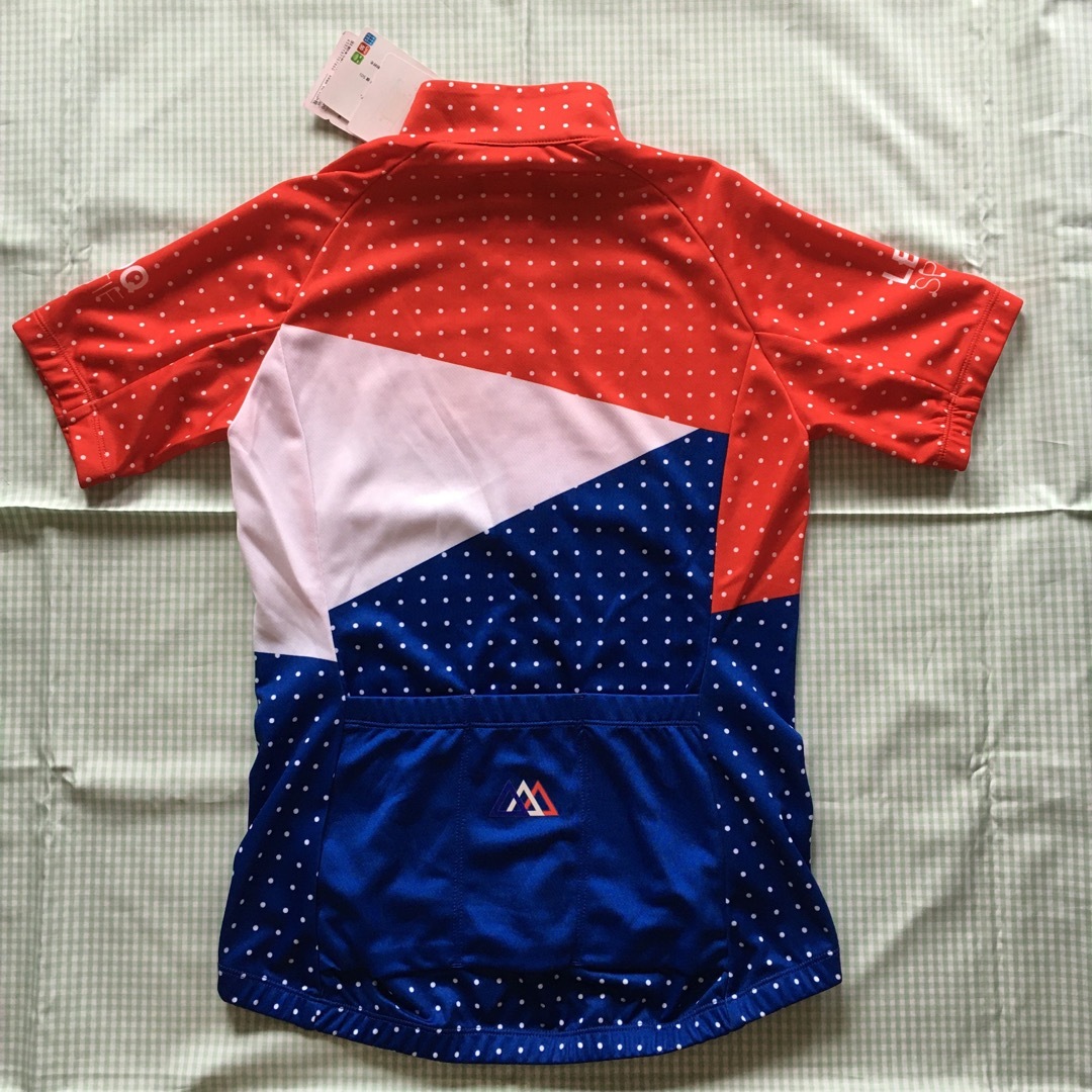 le coq sportif(ルコックスポルティフ)のタグ付き新品　ルコック　吸汗速乾　自転車　フルジップ　サイクリング　ジャージ スポーツ/アウトドアの自転車(ウエア)の商品写真