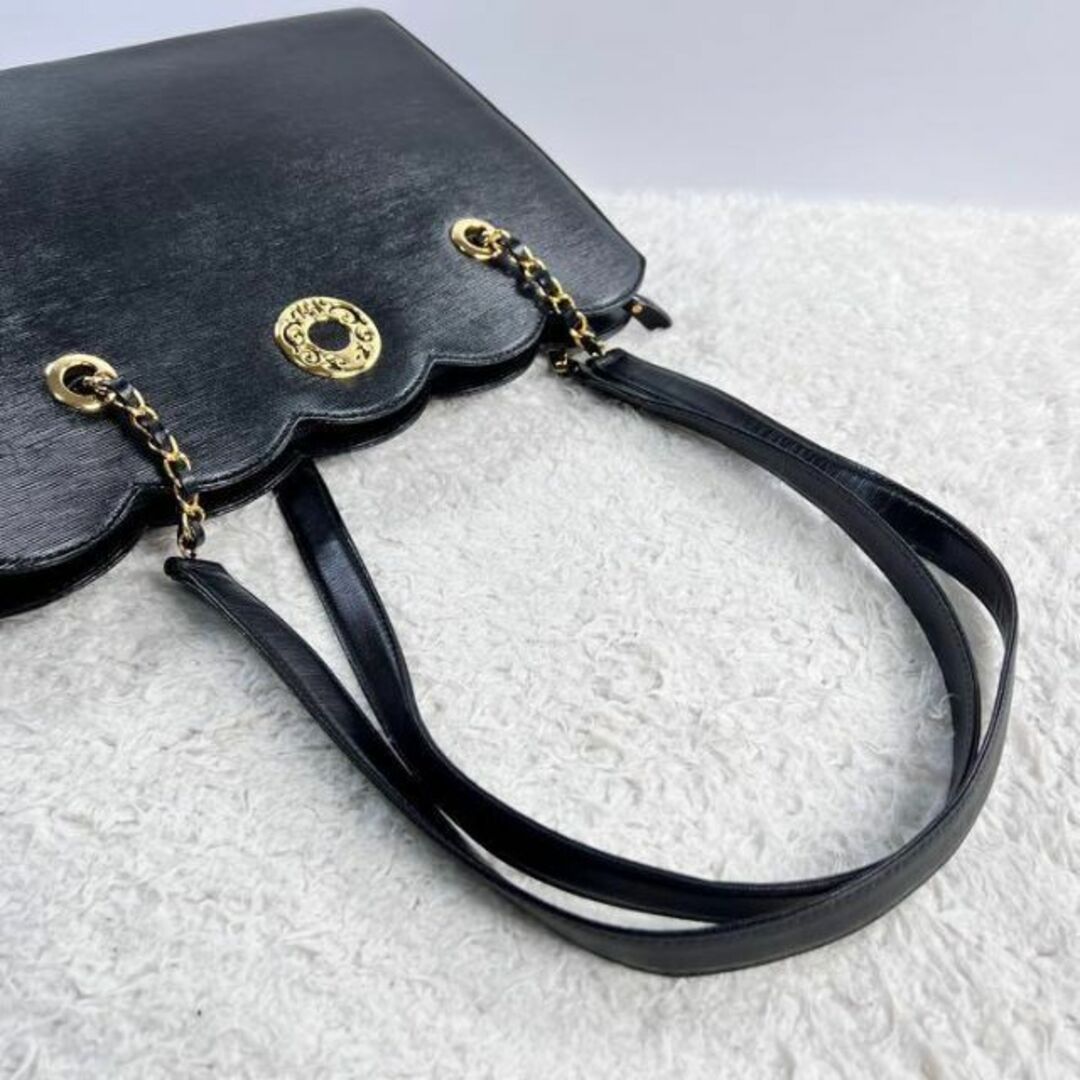 ✨極美品✨ハナエモリ HANAE MORI ハンドバッグ オールレザー ロゴ金具 ✨極美品✨ハナエモリ HANAE MORI ハンドバッグ オールレザー ロゴ金具