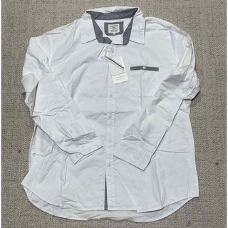 大きいサイズ　新品　長袖シャツ　ホワイト　ストレッチ素材　　メンズ　サイズ4L(シャツ)