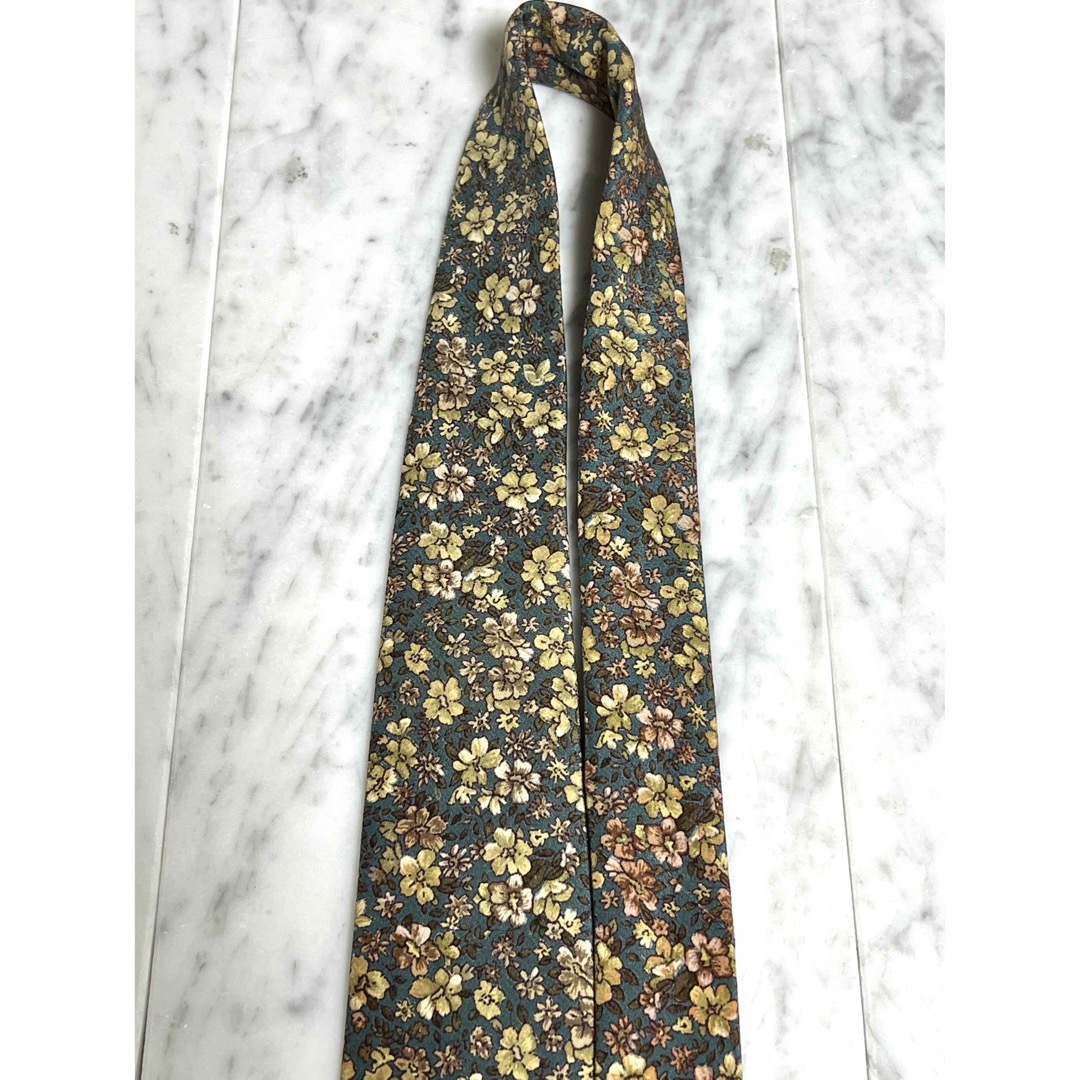 ✨️未使用品✨️ Christian Dior ボタニカル柄 ブルー系 花柄