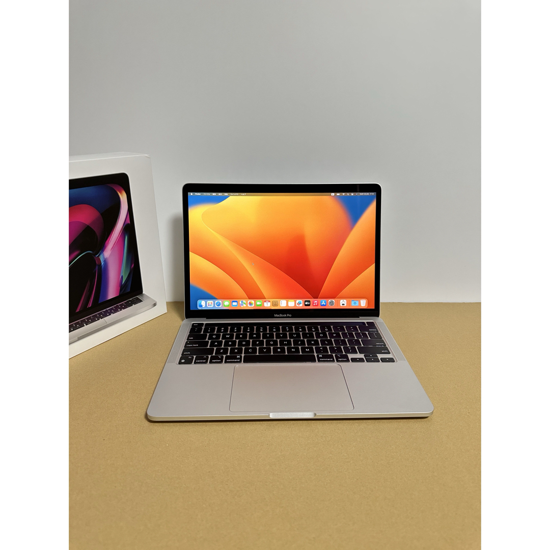 Apple - 美品 Macbook Pro M1 2020 8CPU 8GPU シルバーの通販 by カズ ...