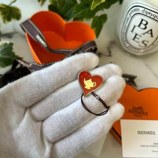 Hermes - 新品 HERMESエルメス ハート型ツイリーリング ティータイム