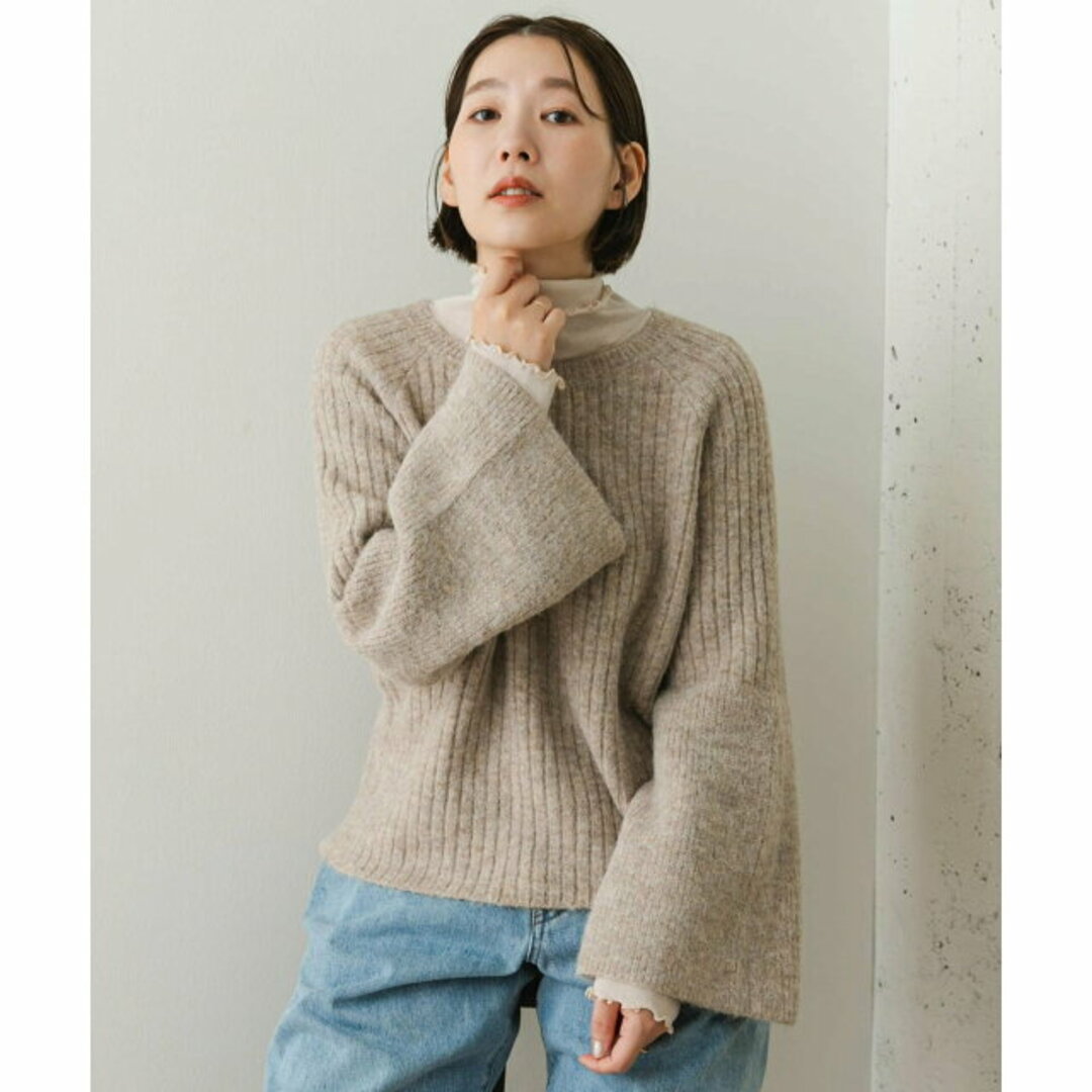 URBAN RESEARCH ROSSO(アーバンリサーチロッソ)の【BEIGE】F by ROSSO ワイドリブフレアスリーブニット レディースのトップス(ニット/セーター)の商品写真