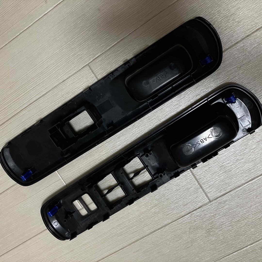 トヨタ アクア スイッチベース