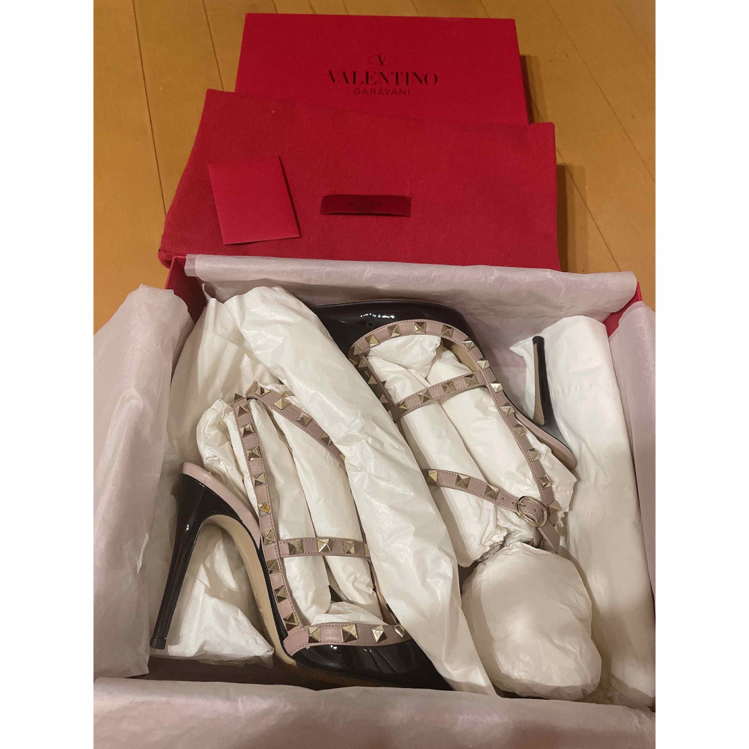 VALENTINO ヴァレンティノ　ロックスタッズ　パンプス　35  美品