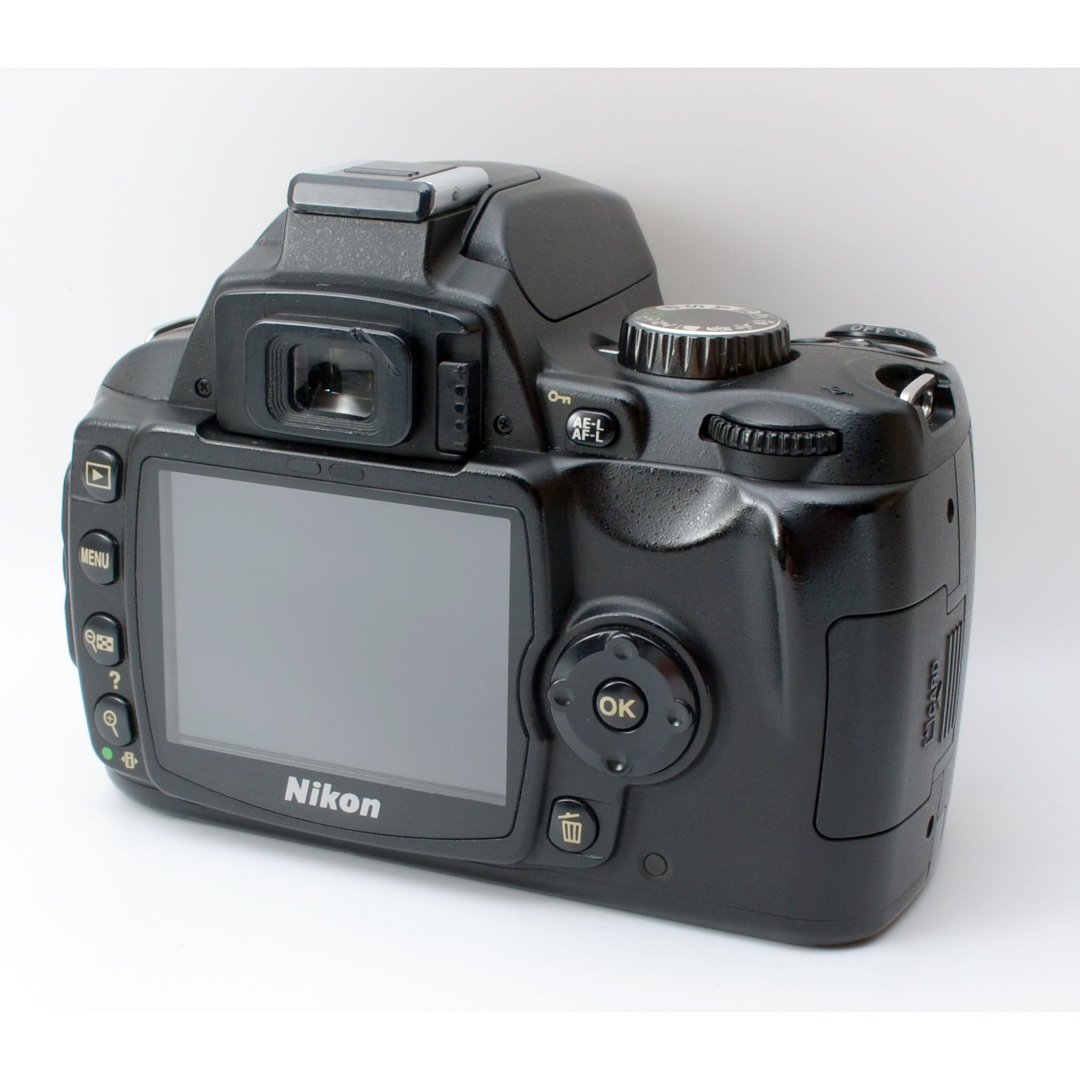 ☆Nikon D60☆初心者向け○望遠レンズ○スマホ転送○S数少-