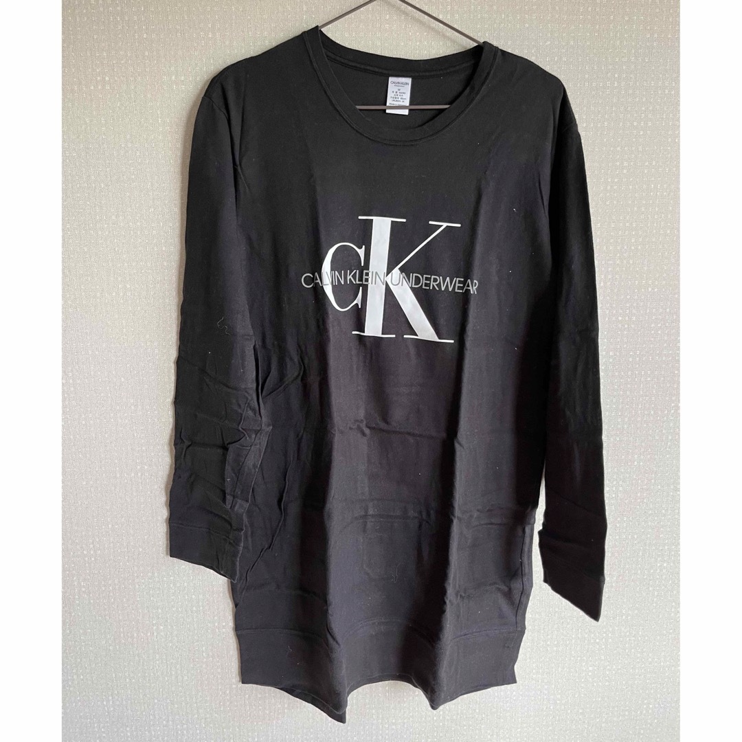 Calvin Klein(カルバンクライン)のCALVIN KLEIN  ロンT レディースのトップス(Tシャツ(長袖/七分))の商品写真