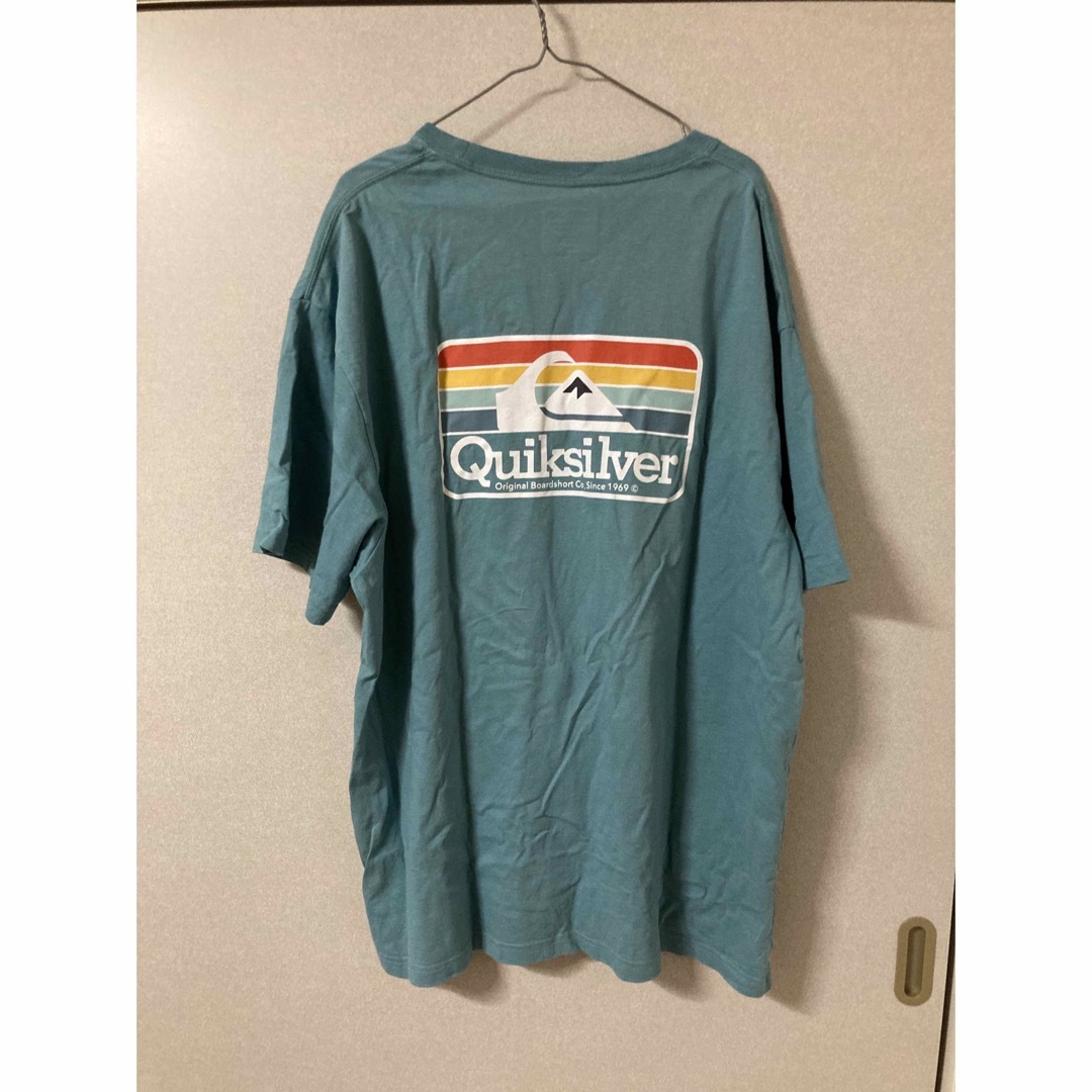 QUIKSILVER(クイックシルバー)のクイックシルバー　tシャツ　Quiksilver メンズのトップス(Tシャツ/カットソー(半袖/袖なし))の商品写真