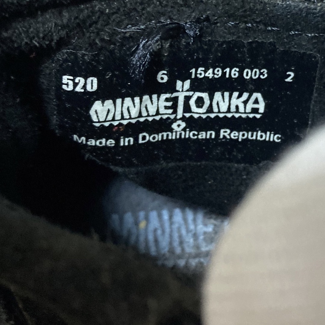 Minnetonka(ミネトンカ)のミネトンカ ブーツ 黒 レディースの靴/シューズ(ブーツ)の商品写真