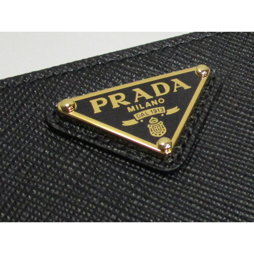 PRADA 二つ折り コンパクト財布 L字ファスナー小銭入れ レザー ブラック