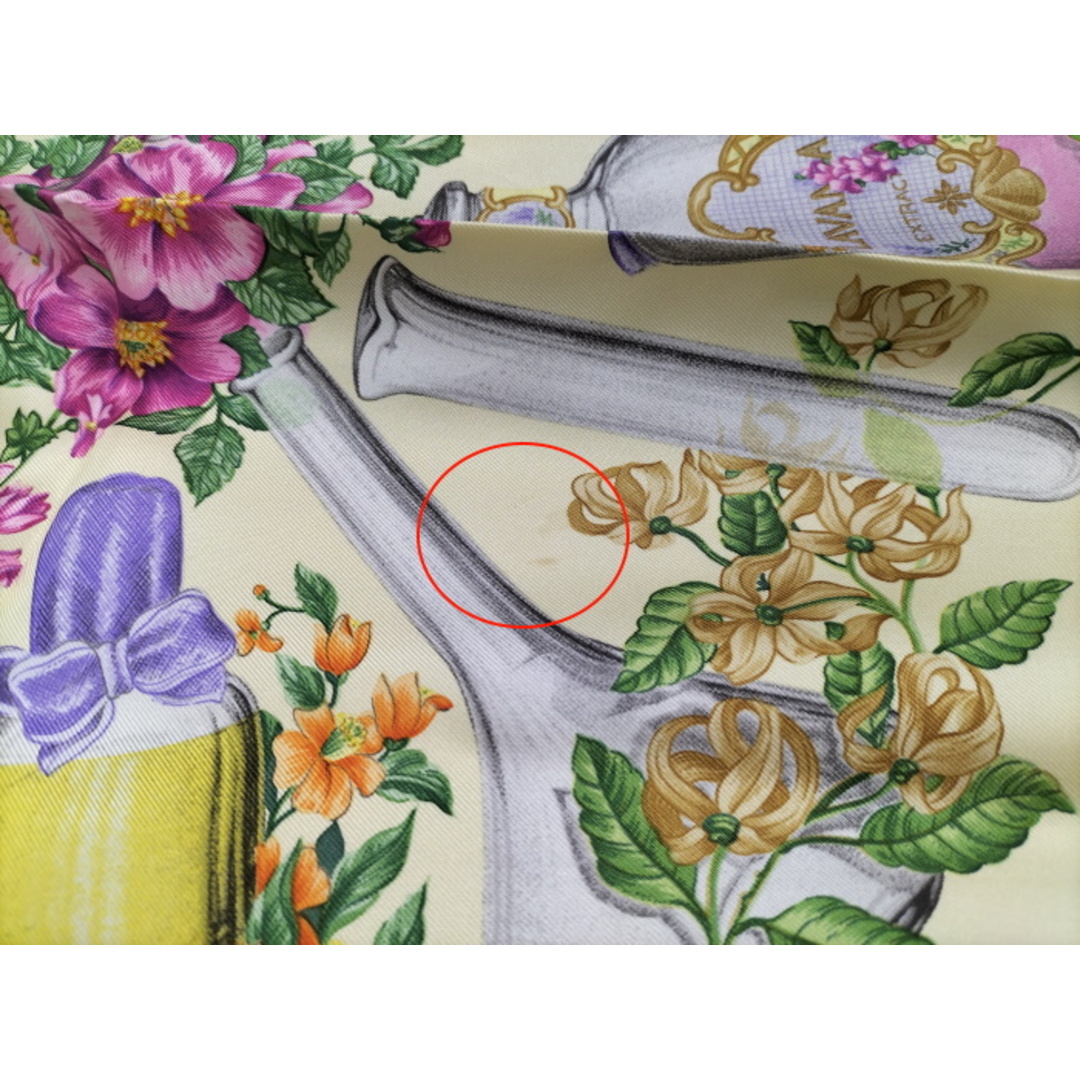 GUCCI - GUCCI スカーフ 香水柄 シルク100% イエローの通販 by GUCCI - GUCCI スカーフ 香水柄 シルク100% イエローの通販 by