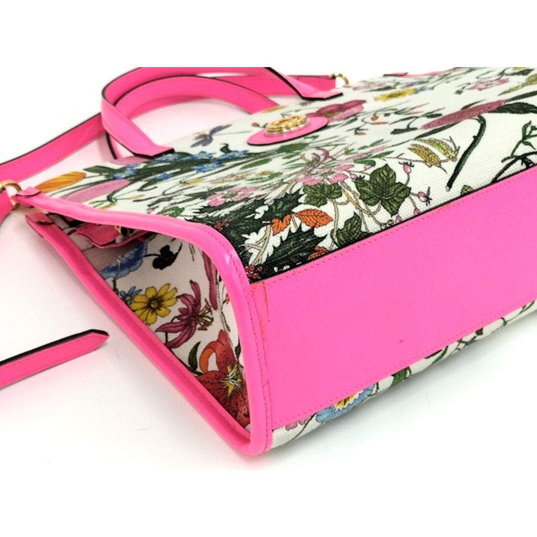 GUCCI - GUCCI フローラ 2WAY ショルダーバッグ 花柄 レザー GUCCI - GUCCI フローラ 2WAY ショルダーバッグ 花柄 レザー