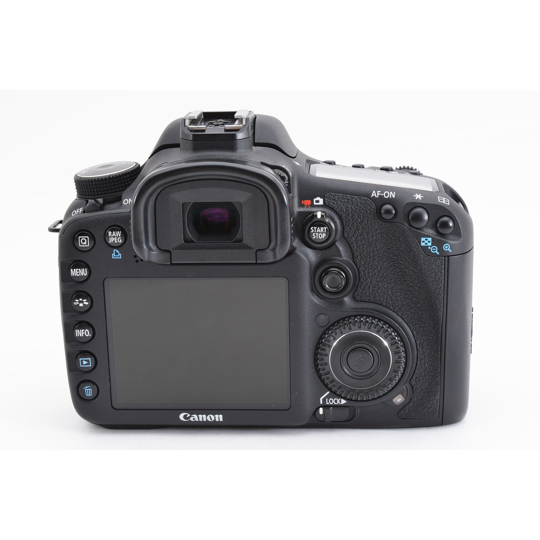 ショット数8577回!! 高性能 Canon キャノン EOS 7D #6029