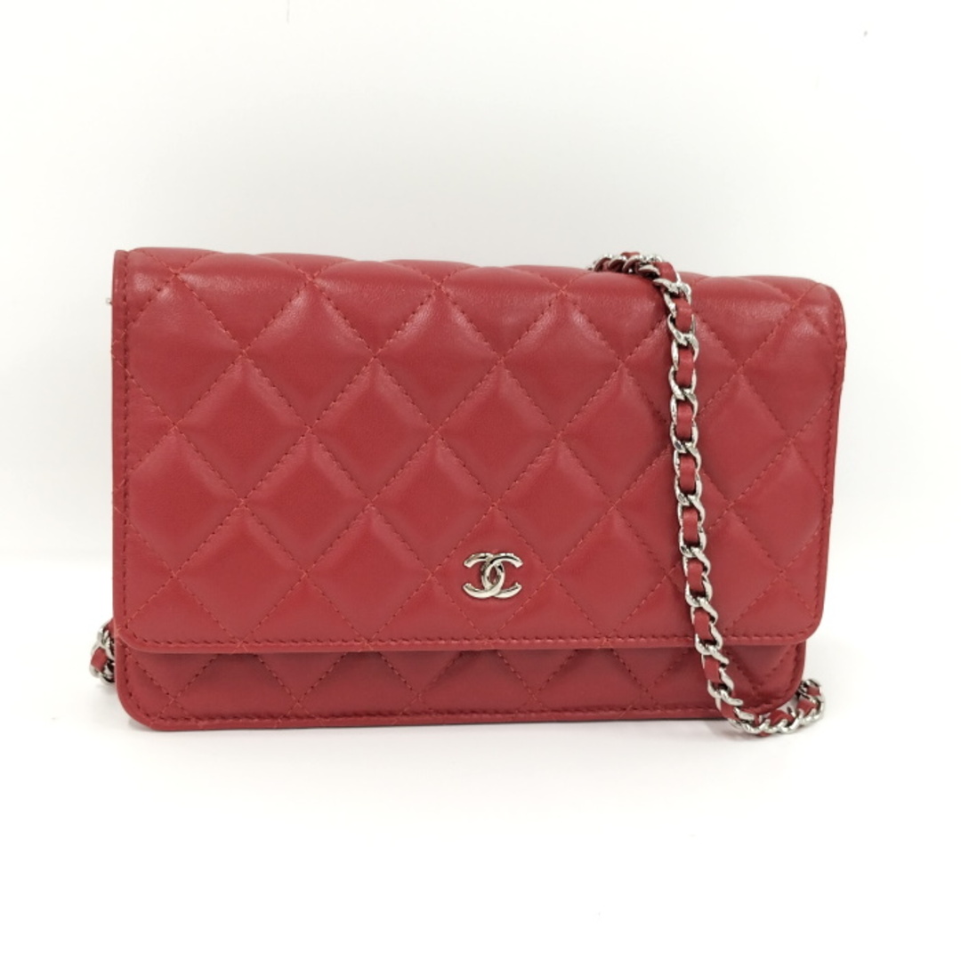 CHANEL マトラッセ チェーンウォレット ラムスキン レッド A33814