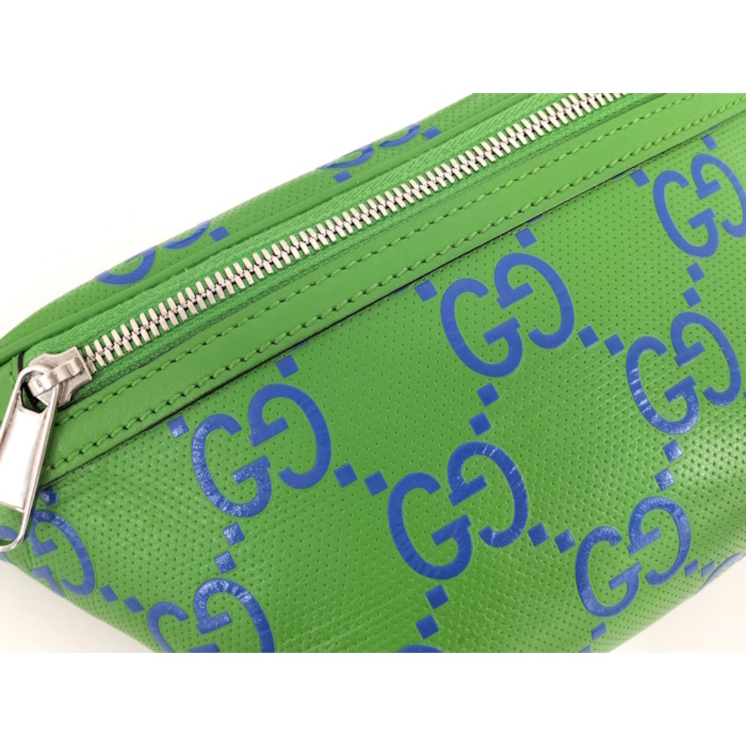 GUCCI - GUCCI ウエストバッグ GGエンボス レザー グリーン GUCCI - GUCCI ウエストバッグ GGエンボス レザー グリーン
