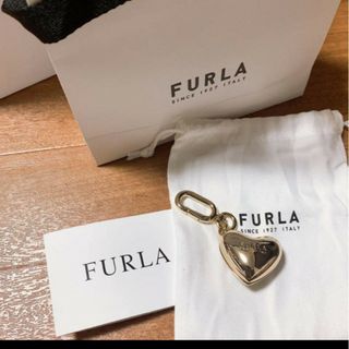 Furla - 【美品】FURLA パイナップル チャーム ピンクの通販 by ベル