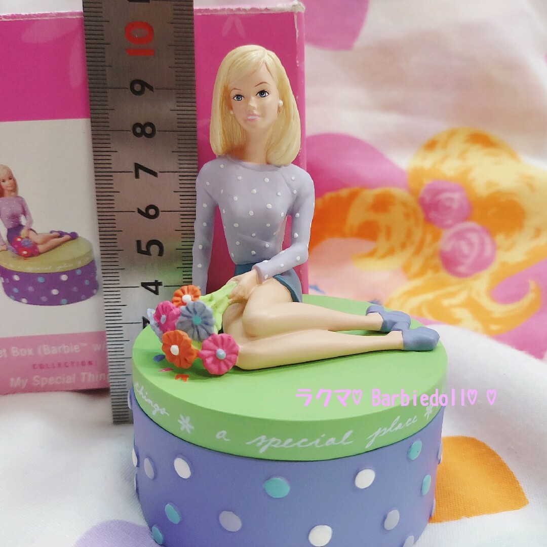 Barbie(バービー)のバービー　小物入れ　アクセサリーボックス　置物　レトロ　ファンシートイ　90s エンタメ/ホビーのおもちゃ/ぬいぐるみ(キャラクターグッズ)の商品写真