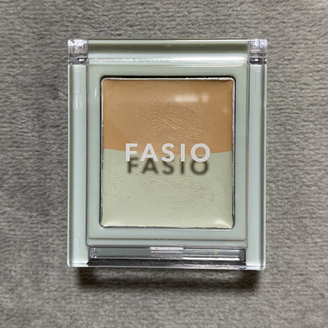 Fasio(ファシオ)のファシオ エアリーステイコンシーラー 01 コスメ/美容のベースメイク/化粧品(コンシーラー)の商品写真