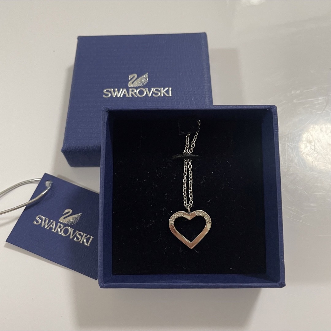 スワロフスキー  Swarovski ネックレス 新品 未使用ハート ネックレス